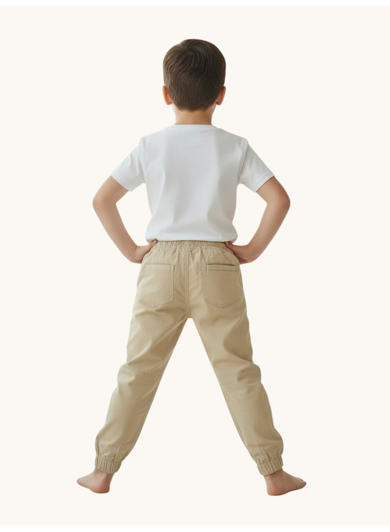 فكتور اند جين بنطلون رياضي للأولاد بنمط الكارجو بلون رملي - Image 2